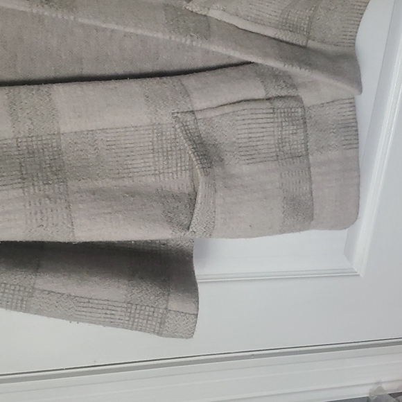 Aritzia Wilfred Plaid Wool Jacket - Picture 3 of 5